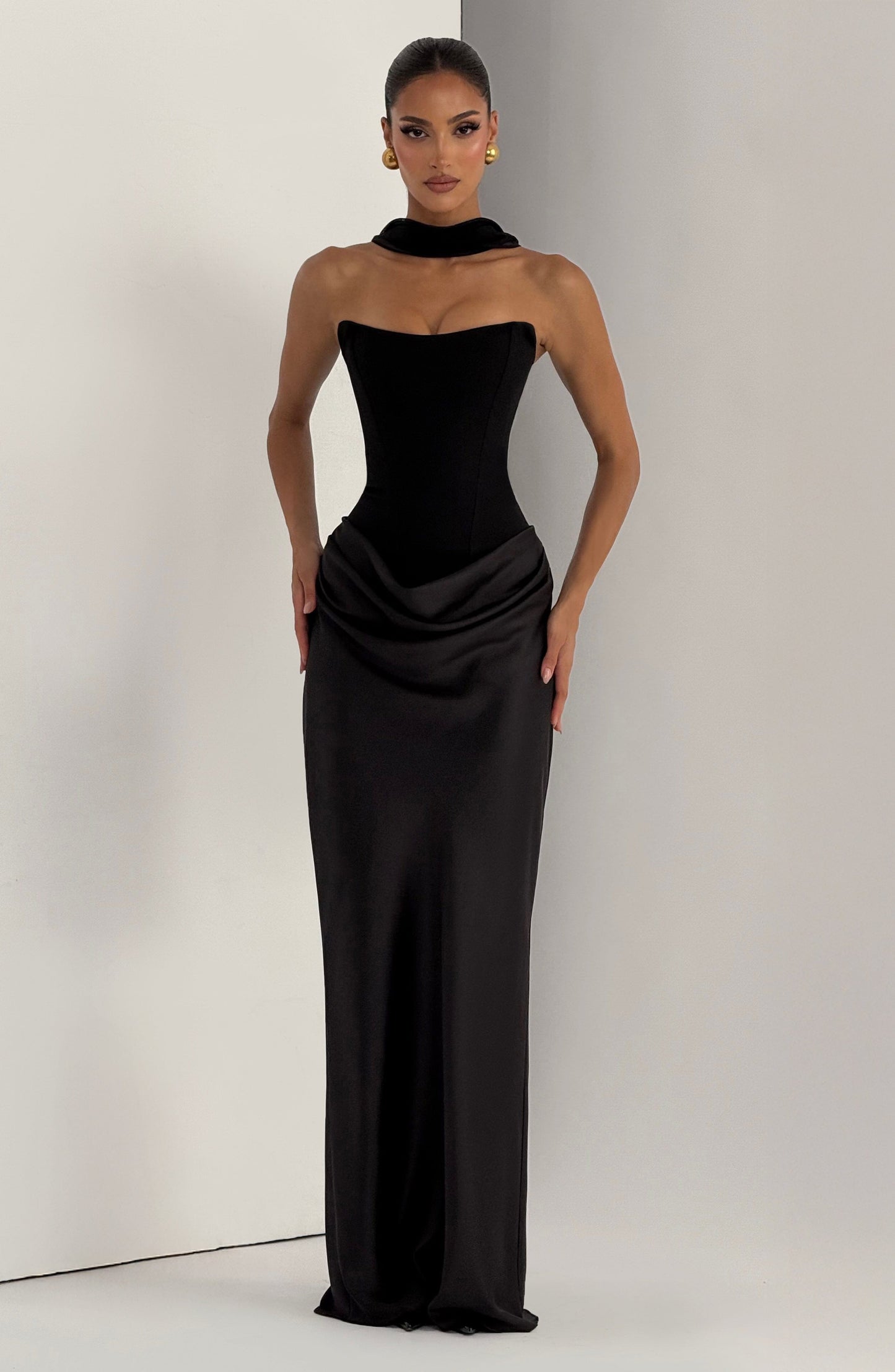 Maggie Navy Maxi Dress Black 9
