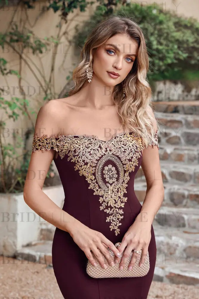 Ophelia Off-Shoulder Velvet Mermaid Dress Black 23