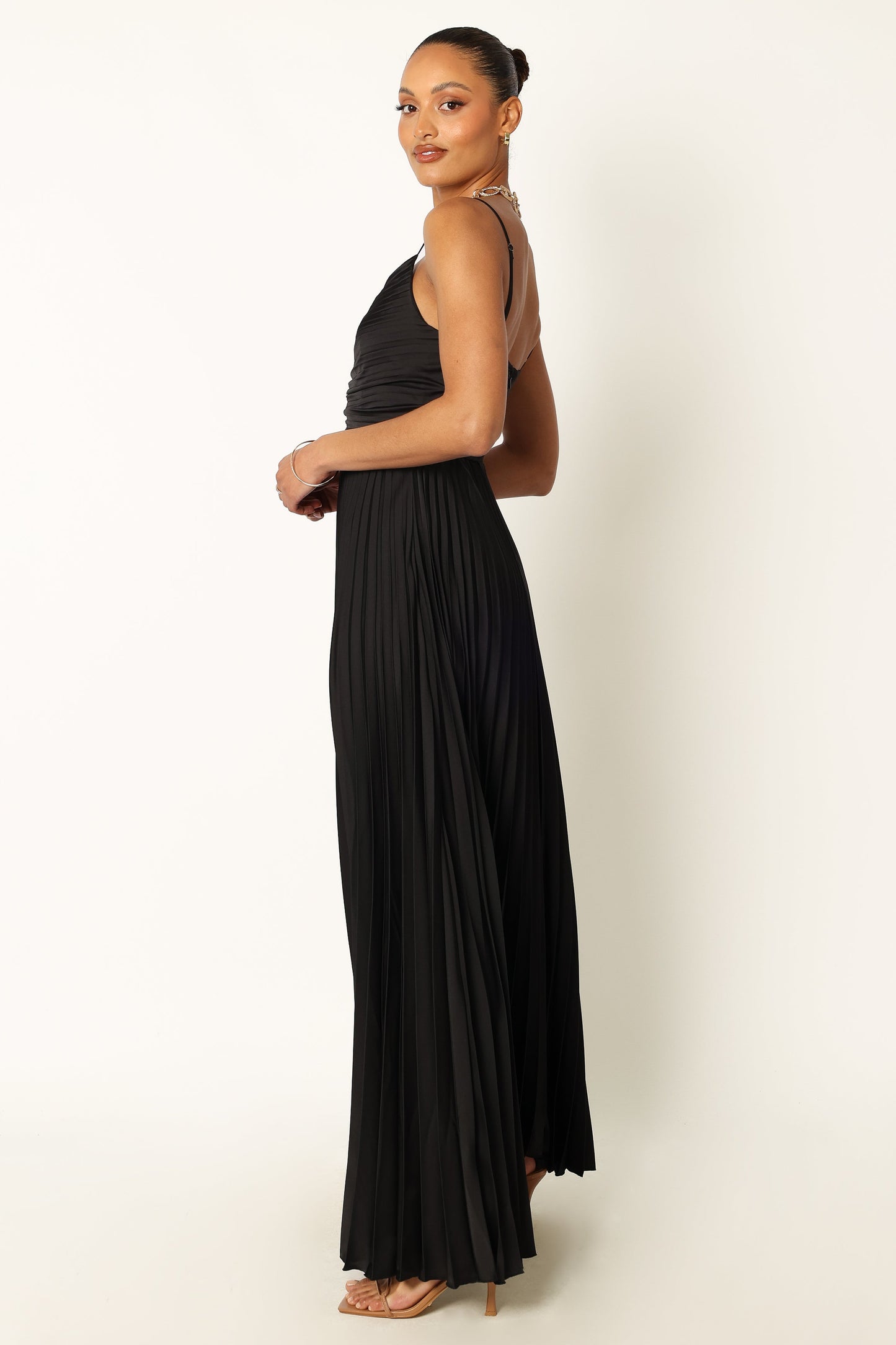 Naira Pleated Maxi Dress Black 7