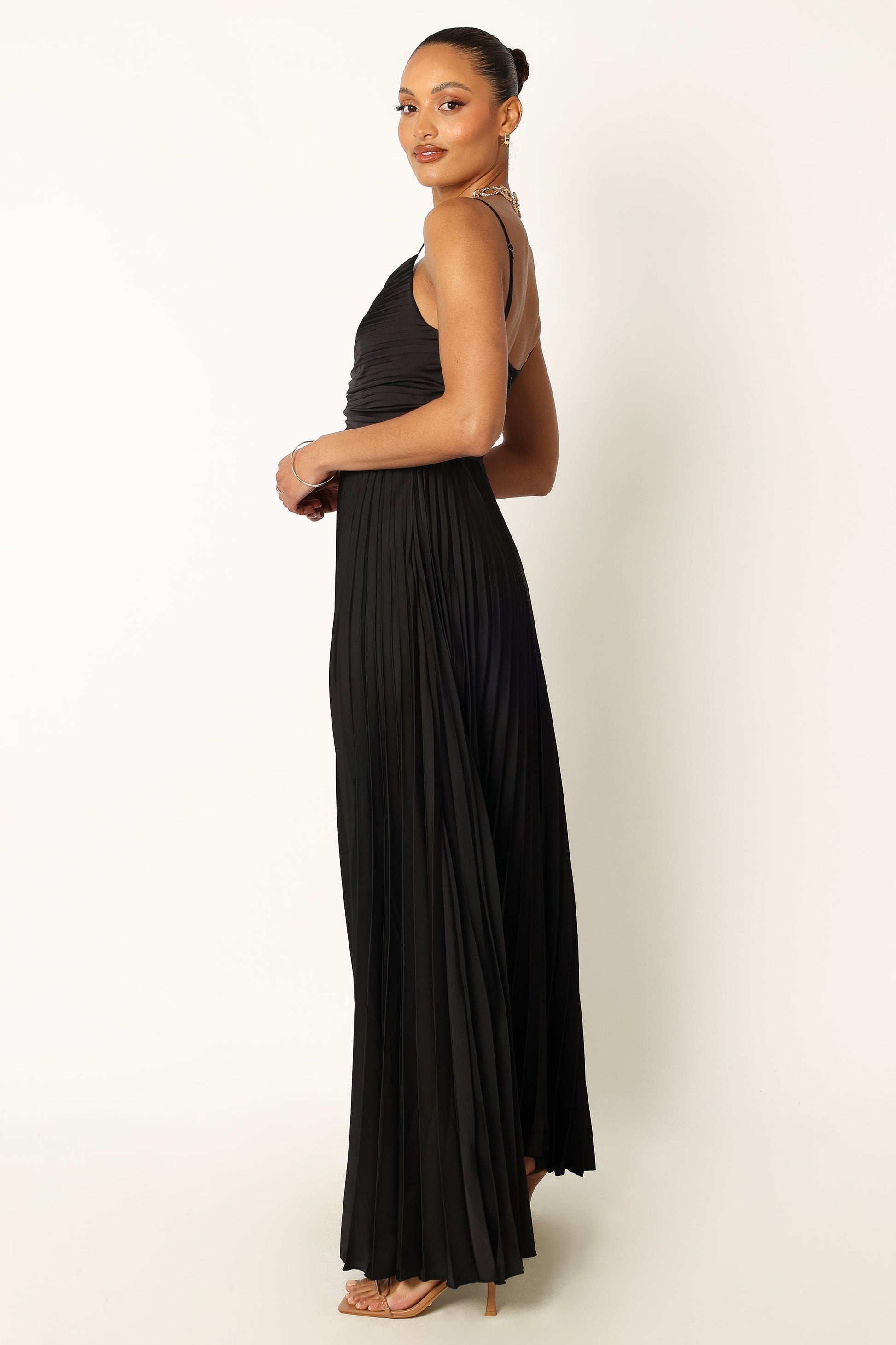 Naira Pleated Maxi Dress Black 7