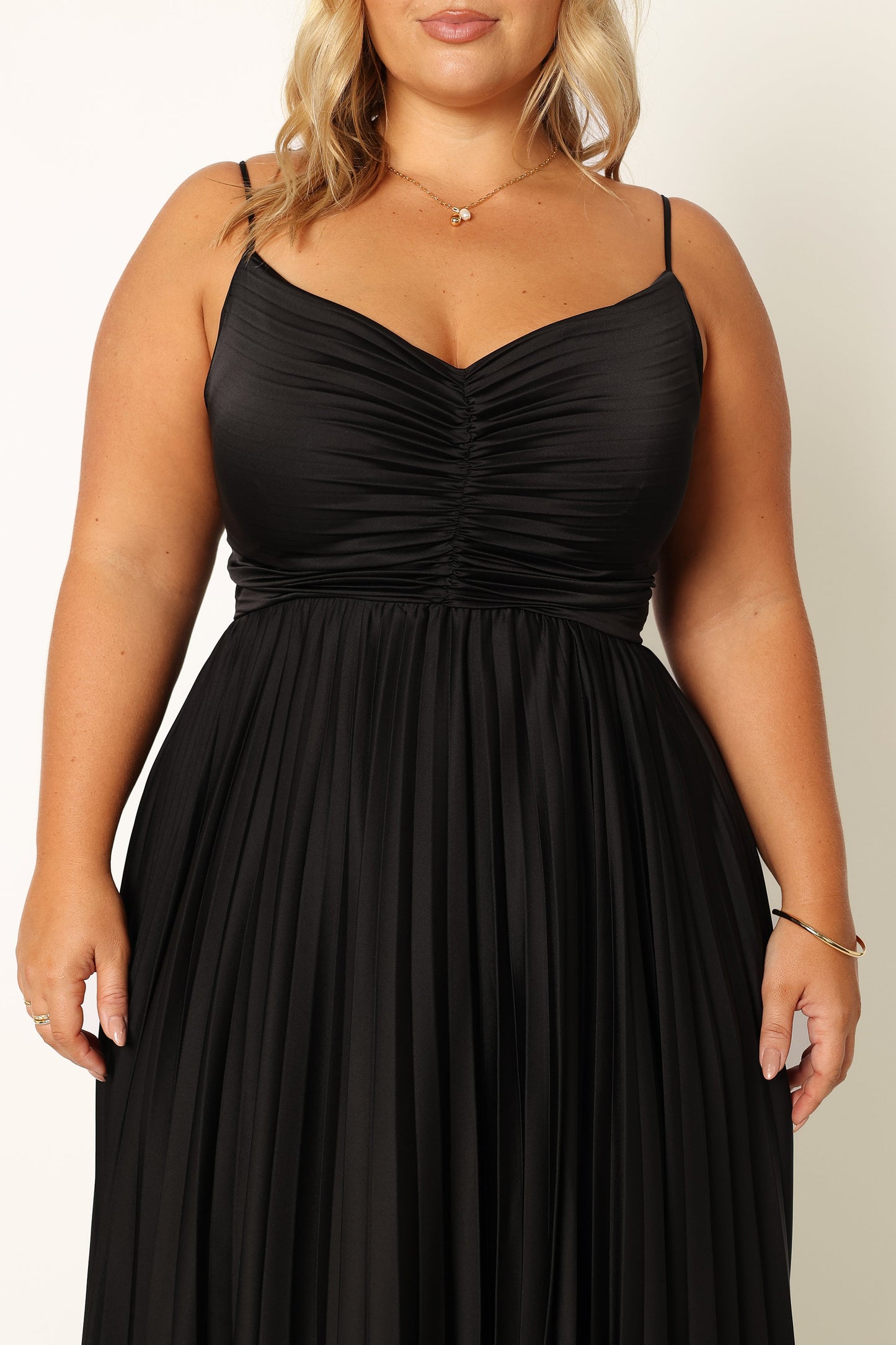 Naira Pleated Maxi Dress Black 5