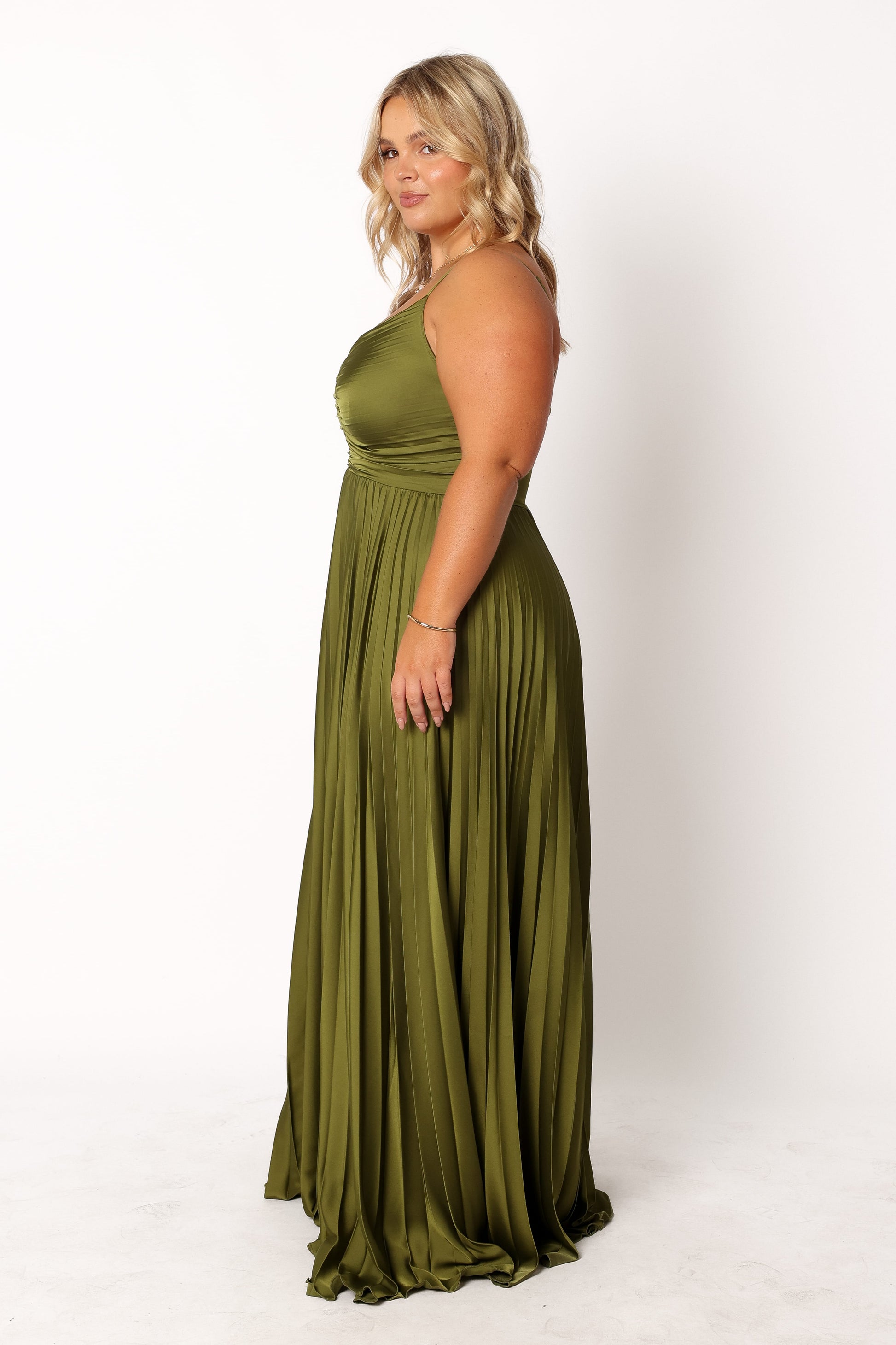 Naira Pleated Maxi Dress Palm Green 8