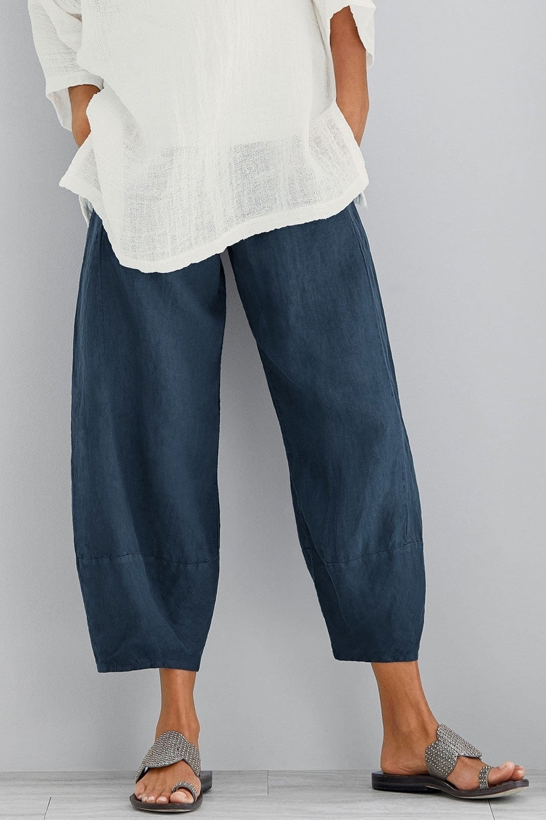 Aurelia Wide-Leg Linen Trousers Black 1