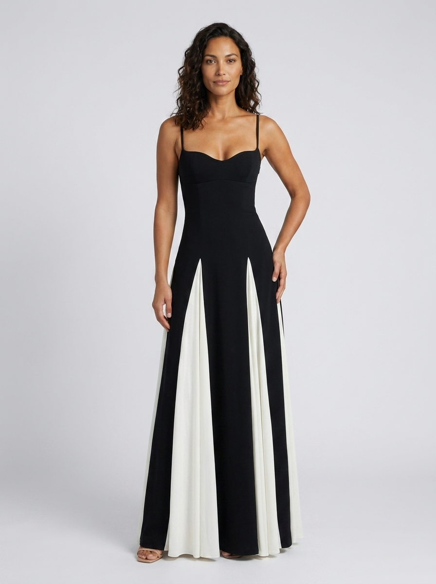 ROXANNE MAXI DRESS Black/White front