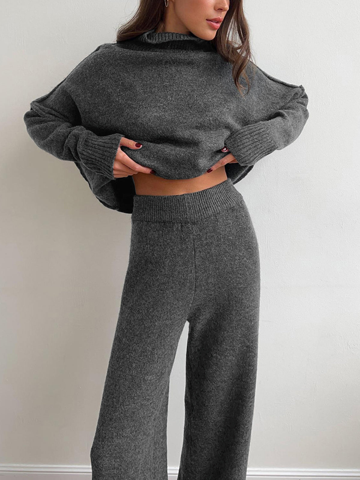 Wynvanne Knit Turtleneck Lounge Set Red 4